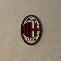 ملصقات معدنية ايسي ميلان كبير