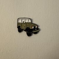 ملصقات معدنية سيارة