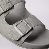 صندل ستراب تكتشر لون رمادي فاتح من إكسوبلانت