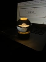 بلورة زحل المضيء