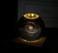 بلورة المجرة الكواكب والنجوم المضيئة