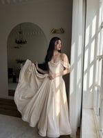 فستان بقصة الكورسيه