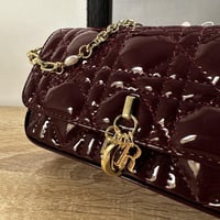 شنطه Diحجم صغير