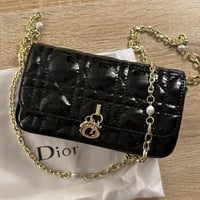 شنطه Diحجم صغير