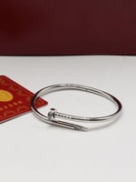 اساور مسمار نحيفه كرستال