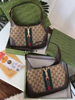 شنطه انيقه بشكل جديد