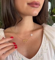 سلسال بالاسم مع ورده صدف