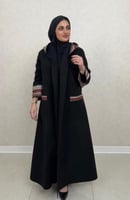 عبايه شتويه بنقشه السدو