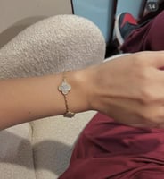 اسواره ورده صدف ابيض