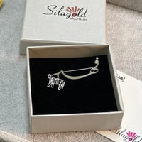 بروش الفهد مطلي فضه