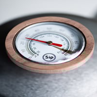 ابريق ترشيح 600ml Sip رمادي كلاسيك مع مقياس حرارة...