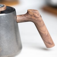 ابريق ترشيح 600ml Sip رمادي مع مقياس حرارة ومقبض خ...