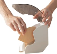 ستاند فلاتر ابيض مع غطاء