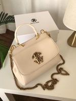 شنطة روبرتو كفالي