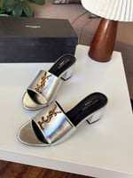 كعب سان لوران