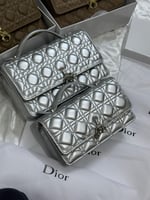 شنطة ديور مطفي