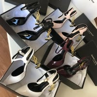 كعب سان لوران