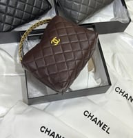 شنطة شانيل فلاب