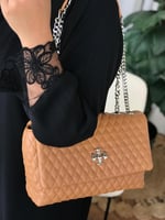 شنطة توري بورش