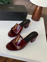 كعب سان لوران