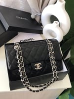 شنطة شانيل كلاسيك