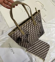 لوب نوار توت باق