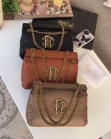 شنطة روبرتو كفالي