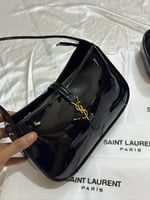 شنطة سان لوران