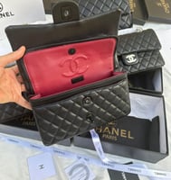 شنطة شانيل كلاسيك