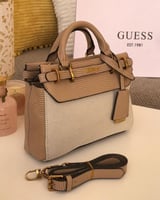 شنطة جيس الاكثر طلبًا