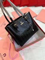 شنطة اغنر توت باق