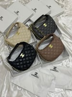 شنطة شانيل ميني