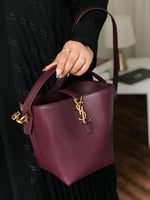 شنطة سان لوران