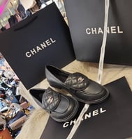 حذاء شانيل كلاسيك