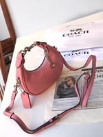 شنطة كوتش ميني