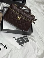 شنطة شانيل مكياج