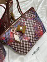 لوب نوار توت باق