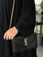 شنطة سان لوران انفلب