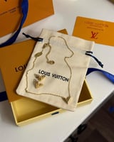 طقم لويس فيتون مع الملحقات