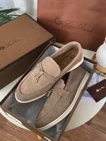 حذاء لوربيانا