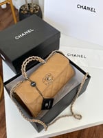 شنطة شانيل كيلي