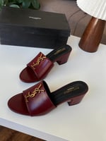 كعب سان لوران