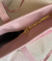 كوتش توت باق