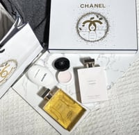 مجموعة غابرييل شانيل مع الملحقات