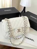 شنطة شانيل كلاسيك