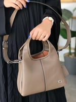 شنطة كوتش لانا