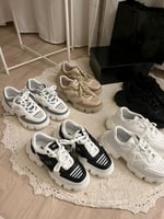 شوز برادا الجديد