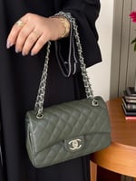 شنطة شانيل كلاسيك