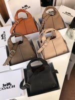 شنطة كوتش لانا