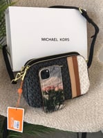 شنطة مايكل كورس